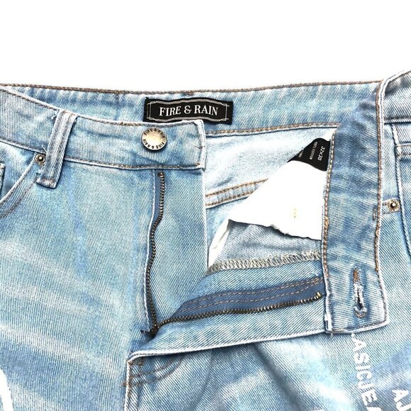 Fire & Rain Denim Jeans Mens 32x30 Light Wash Blue Graffiti Graphics Streetwear - Picture 8 of 12